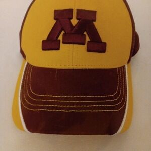 University of Minnisoto Golden Gophers College Team Hat Embroidered Adjustable